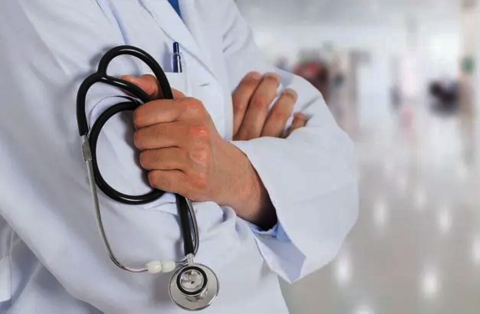 Abren convocatoria para cubrir vacante de médico familiar en Pehuen Co