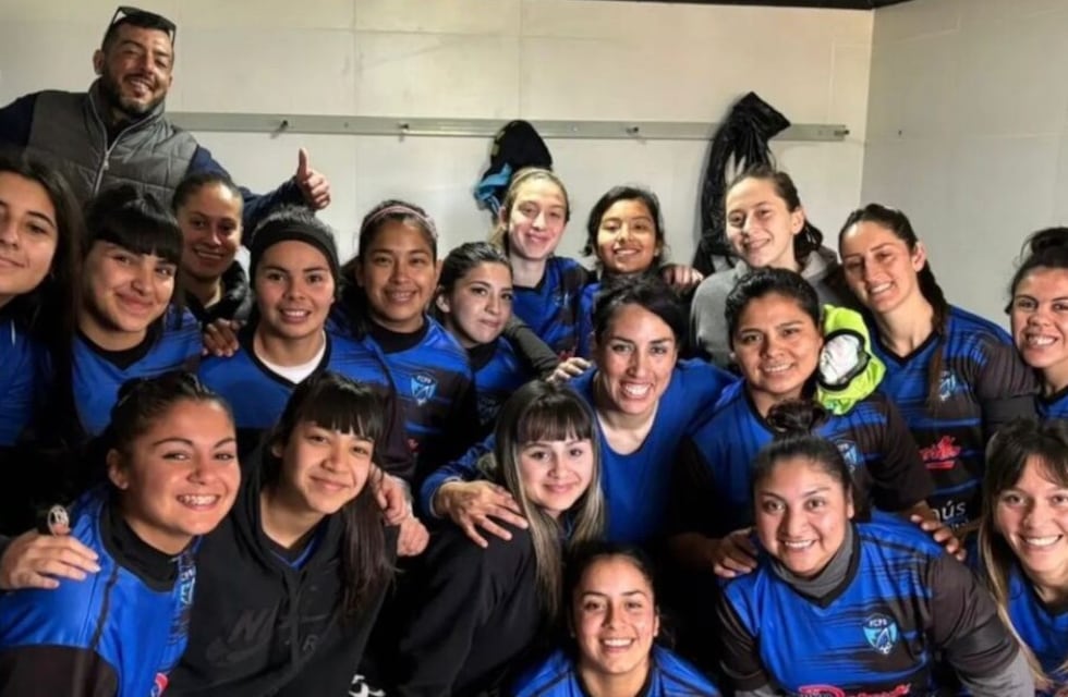 Fútbol Femenino: Puerto Belgrano goleó a Liniers