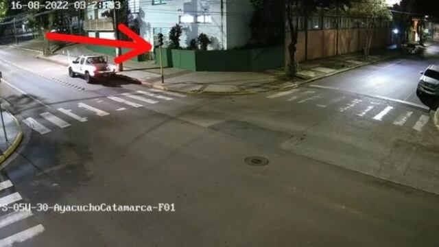 Posadas: intentó robar en una construcción, fue captado por cámaras de seguridad y terminó detenido.