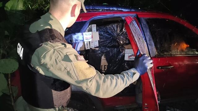 Abandonan carga de cigarrillos sin aval aduanero en 9 de Julio.