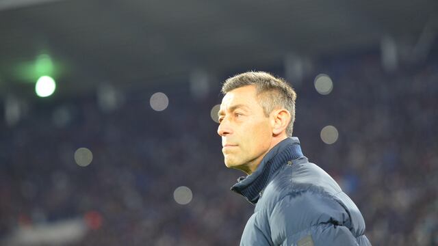 Pedro Caixinha mete cinco cambios ante Platense, y lo saca a Guido Herrera (Javier Ferreyra / La Voz).