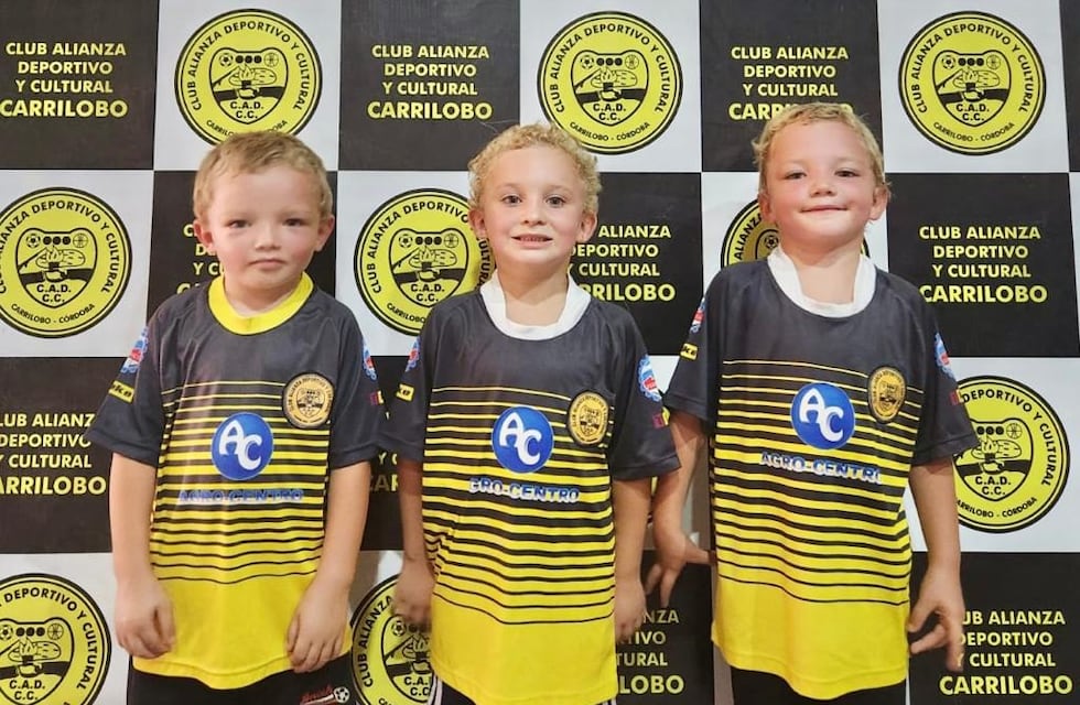 De pasión futbolera: son trillizos, debutaron en “cebollitas” y sorprendieron a todo Carrilobo