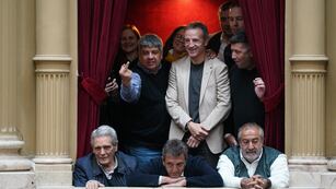 La imagen del escandaloso festejo de Moyano, Massa y los líderes de la CGT