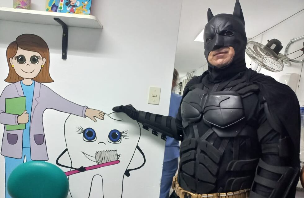 El Batman Solidario lo hizo de nuevo: juntó el dinero para mejorar un hospital de Melchor Romero