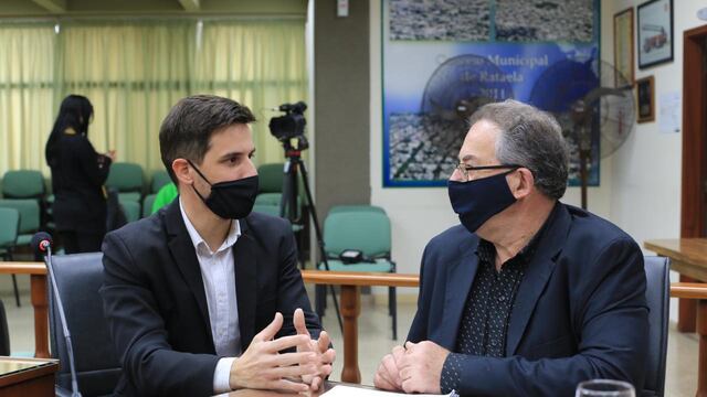 Leonardo Viotti y Miguel Destéfanis, autor del proyecto