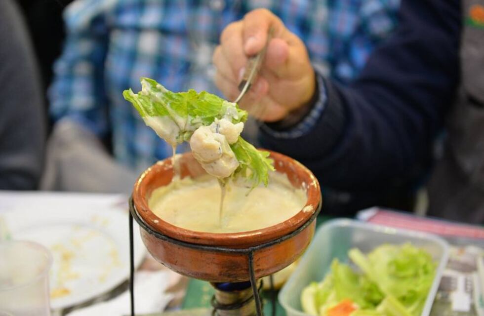 Bagna cauda: cómo es la receta cordobesa del plato favorito del papa Francisco