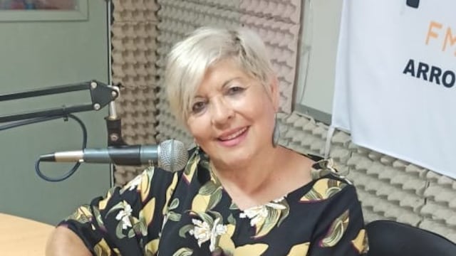 Rosa Camaño locutora de tango Arroyito