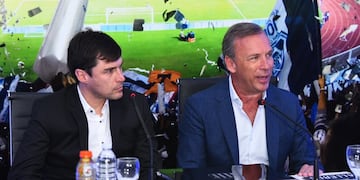 Andrés Fassio insistió en que el Cacique Medina y el Muñeco Gallardo son los mejores técnicos del fútbol argentino (La Voz).