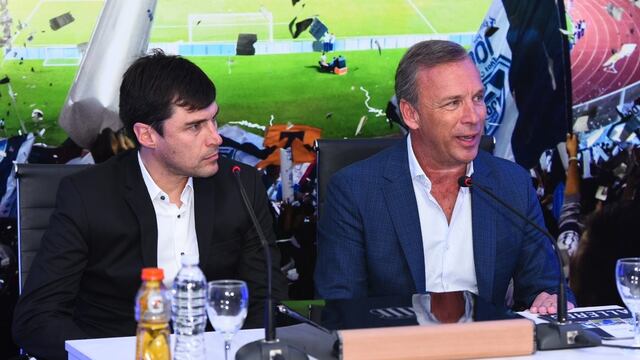 Fassio insistió en que el Cacique y Gallardo son los mejores técnicos del fútbol argentino.