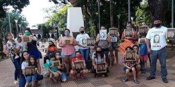 Familiares y grupos de mujeres estarán presentes en la sesión de esta noche.