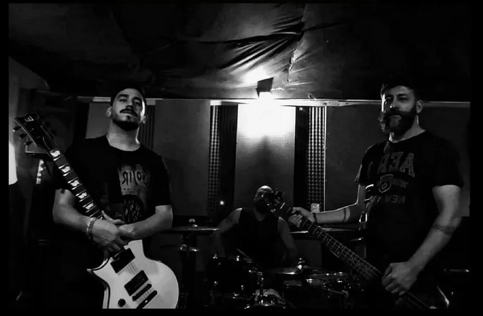 La banda de Arroyito Sol Negro se presenta junto a Arddilum en Córdoba