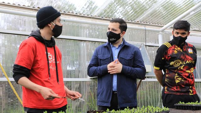 El secretario de Gestión Ciudadana visitó el Vivero Municipal, donde el primer grupo de las “Ecolonias” se encuentra realizando actividades.