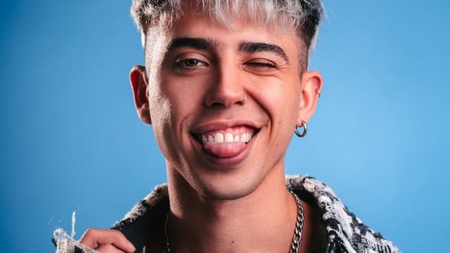 Luck Ra encaró a una cantante por redes sociales.