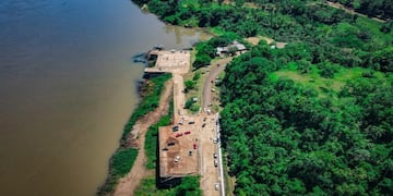 Continúan las obras para embellecer en el Puerto de Eldorado.