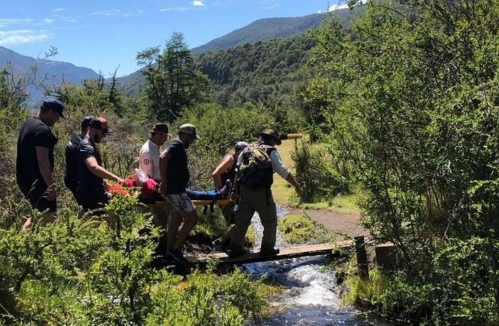 Rescataron a una mujer que se cayó en el Parque Nacional Lanín