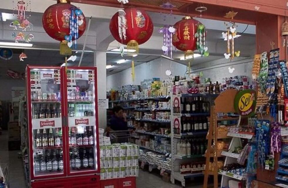 Al no estar incluidos en el programa Precios Justos, en los comercios de cercanía se cobra hasta un 25% por los productos seleccionados