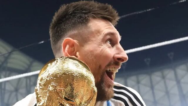 La fanática que quiso sacarse la foto con Messi, confesó ser la orfebre de la réplica de la Copa del Mundo.