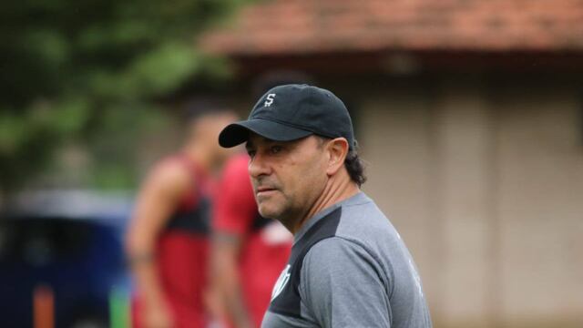 Gustavo Coleoni: “Buscaremos un resultado positivo para dejar un buen recuerdo como primer club santiagueño que se presenta en el nuevo estadio”