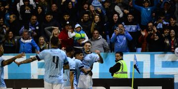 El gol del que siempre está. Pablo Vegetti se anotó en el 4-1 de Belgrano (Javier Ferreyra / La Voz).