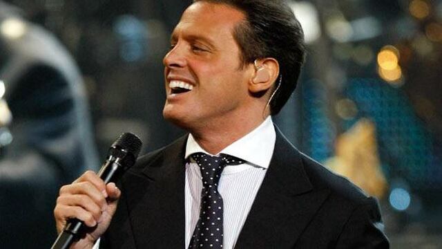 Luis Miguel es una de los cantantes más aclamados por el público.