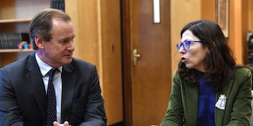Reunión de Bordet, Batakis y Manzur