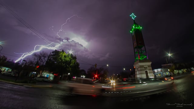 Daniel Dubrowski logró captar la intensidad de la tormenta que asoló al sur mendocino.