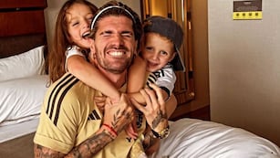 Así está hoy Bautista, el hijo menor de Rodrigo De Paul