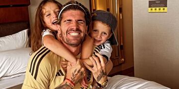 Así está hoy Bautista, el hijo menor de Rodrigo De Paul