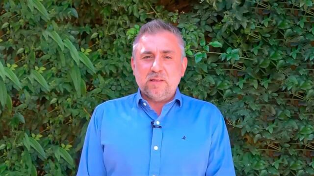 El otorrinolaringólogo Juan Petrini, publicó que se niega a atender peronistas.