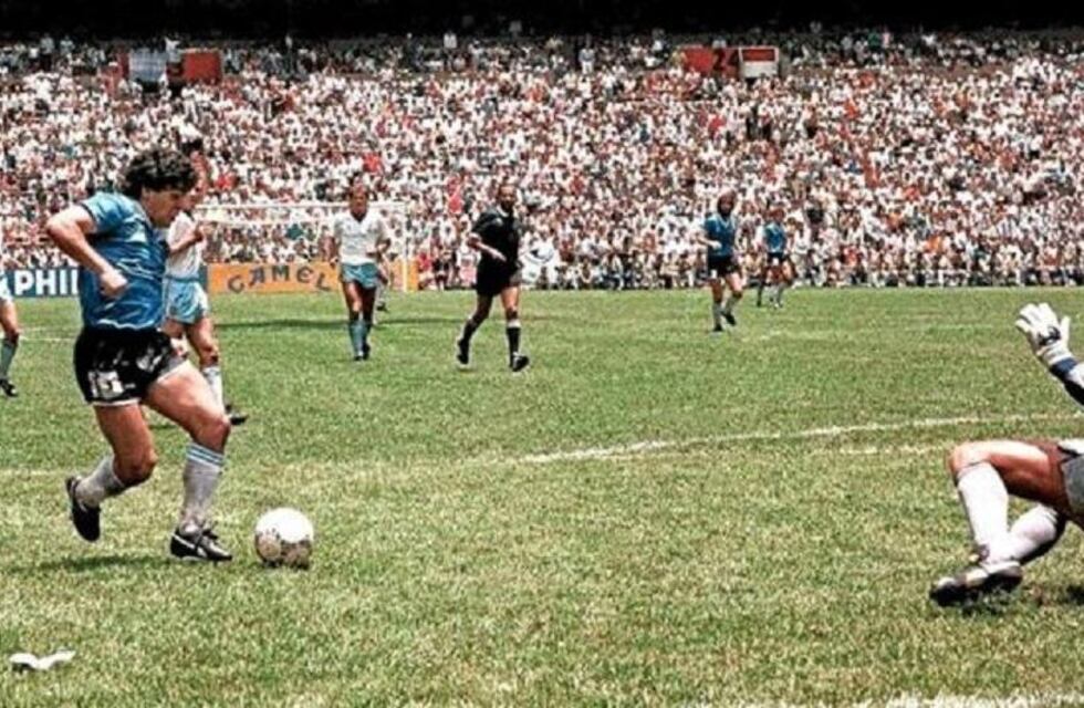 El “Gol del Siglo” de Diego Maradona volvió a ser gritado en toda Argentina