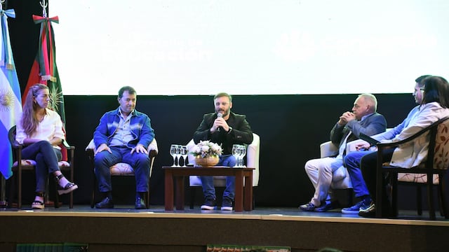 Por primera vez en la historia de Concordia, se implementa un programa integral para combatir el analfabetismo en personas mayores de 18 años.