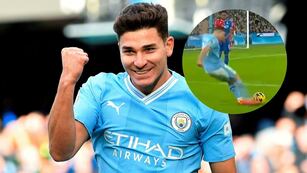 Julián Álvarez marcó de tiro libre, pero el gol no fue convalidado.