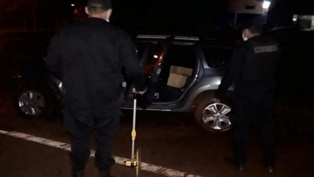 Tras un accidente, abandonan vehículo oriundo de Buenos Aires.