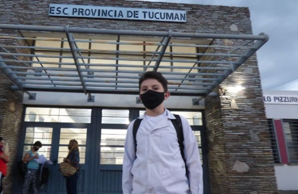 Fiel al ejemplo de Sarmiento, fue el primero en llegar a la escuela a pesar de la tormenta