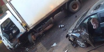 Accidente de tránsito en Eldorado dejó daños materiales.