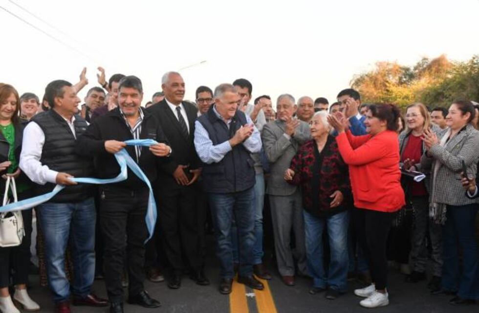 Ruta 334 renovada: Jaldo inaugura obra de pavimentación