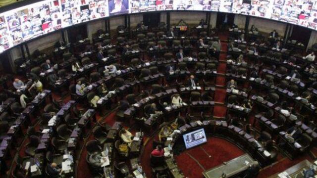 Tratamiento del alivio fiscal y etiquetado frontal. / Honorable Cámara de Diputados