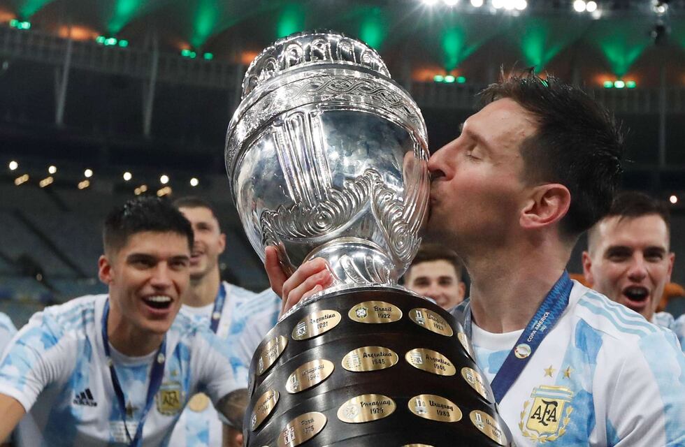 Alberto Fernández, Cristina Kirchner y Mauricio Macri felicitaron a la Selección por el título