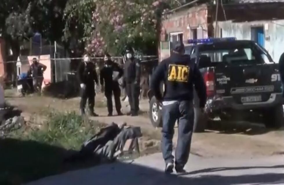 Mataron de tres balazos en la cabeza a una mujer que cuidaba a sus sobrinos