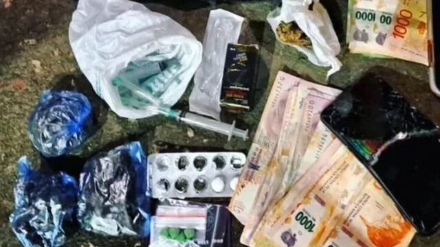 Posadas: una pareja de jóvenes fue detenida tras venta de estupefacientes en la vía pública.