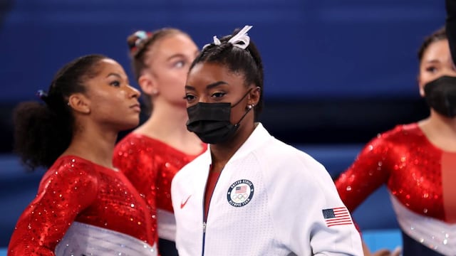 Simone Biles se retiró de las finales.