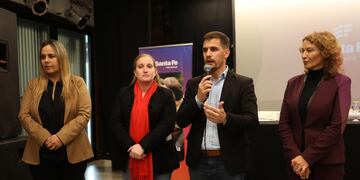 Leonardo Viotti encabezó un encuentro interinstitucional sobre derechos de niñez y adolescencia