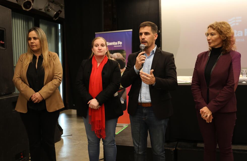 Leonardo Viotti encabezó un encuentro interinstitucional sobre derechos de niñez y adolescencia