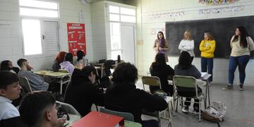 Presentaron el "Ideatón 2023" en la Escuela 25 de Mayo