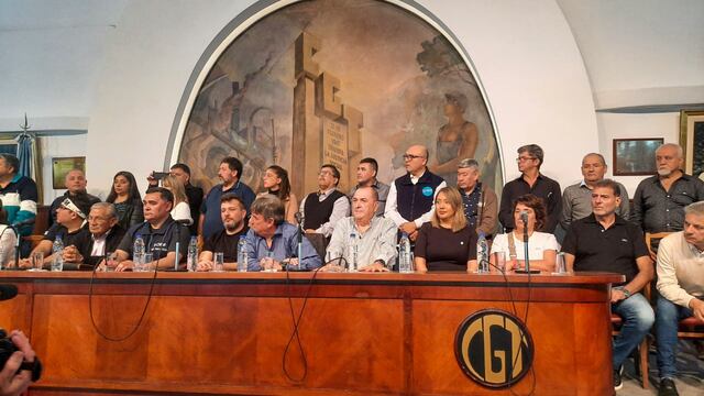 Darío Cocco (a la derecha) ratificó su cargo en el CTM