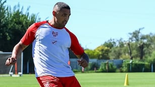 Entrenamiento de Instituto antes de jugar con Independiente. (IACC).