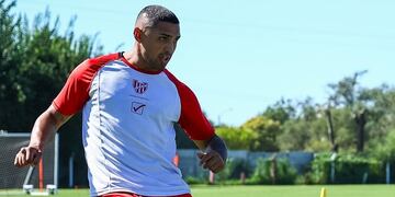 Entrenamiento de Instituto antes de jugar con Independiente. (IACC).