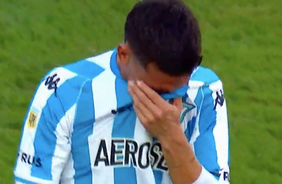 El llanto de Matías Rojas: no pudo seguir jugando la semifinal para Racing vs. Boca