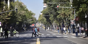 Un auto de más de 200 mil dólares paseó por las calles de Córdoba y dejó boquiabiertos a los peatones (Foto Ilustrativa / Ramiro Pereyra)