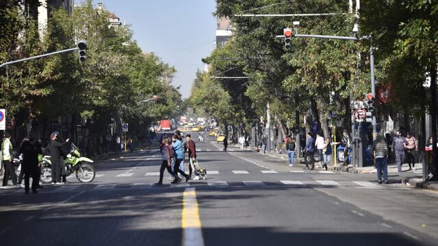 Un auto de más de 200 mil dólares paseó por las calles de Córdoba y dejó boquiabiertos a los peatones (Foto Ilustrativa / Ramiro Pereyra)